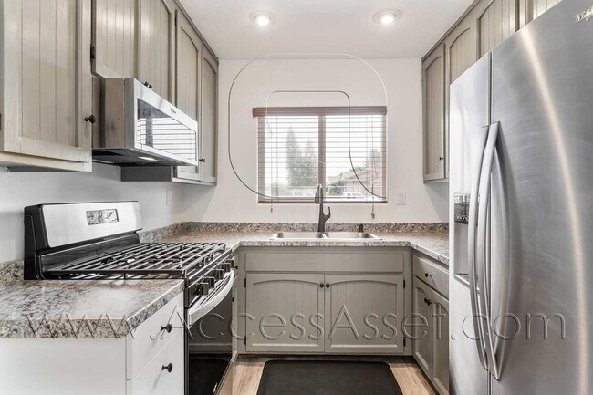 Building Photo - 1636 Zoro Way