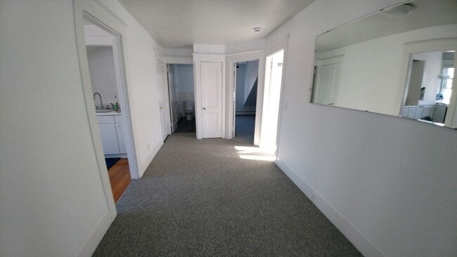 Building Photo - 25 Fayette Pl