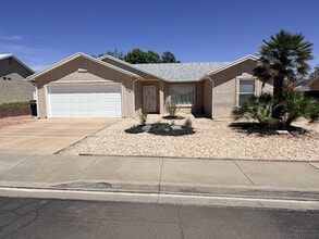 Building Photo - 204 N 2000 E