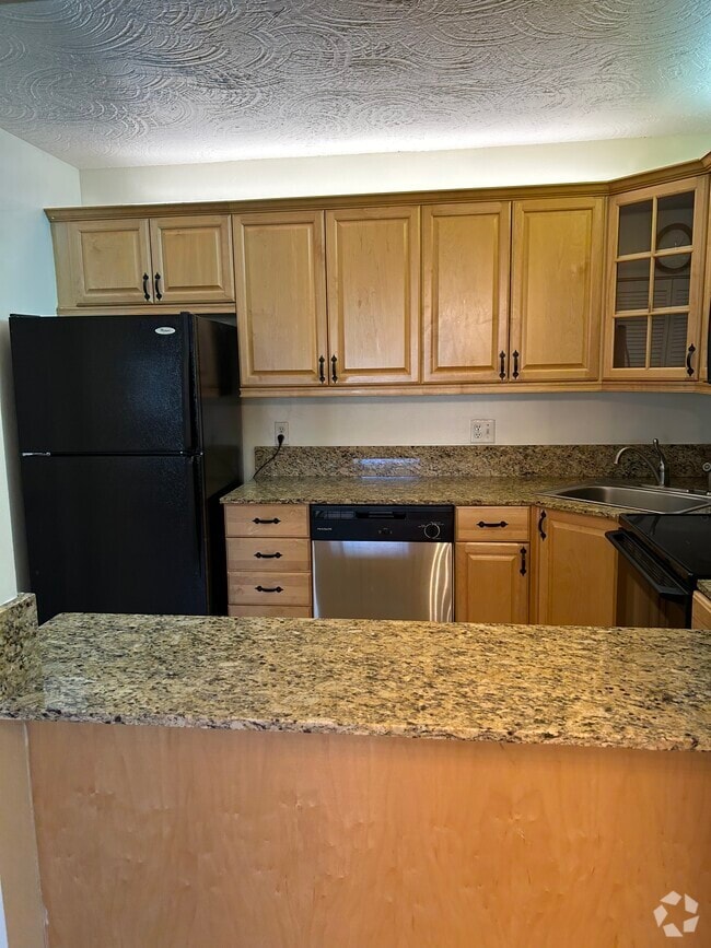 Building Photo - 5927 La Pinata Blvd