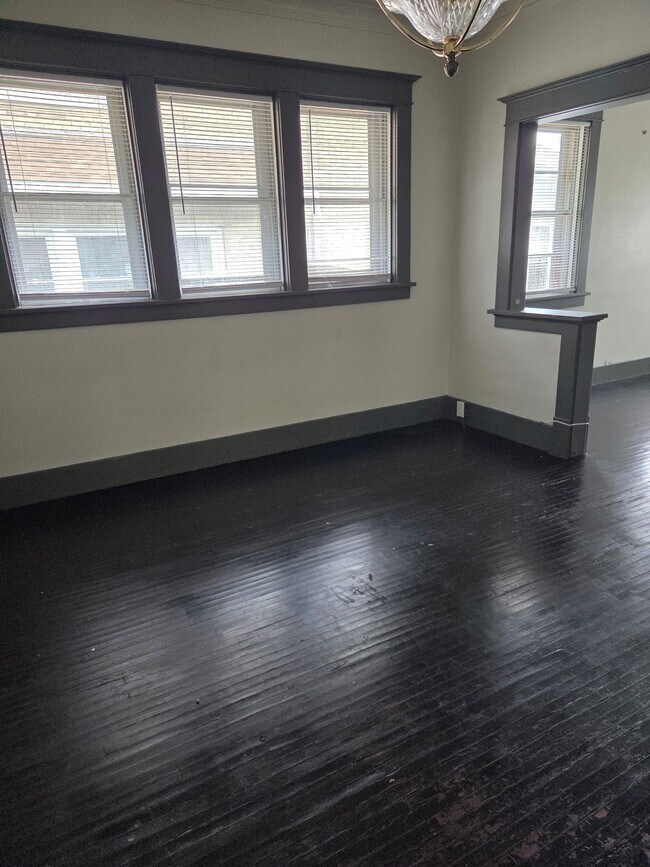 Foto del edificio - 429 W Hanssler Pl