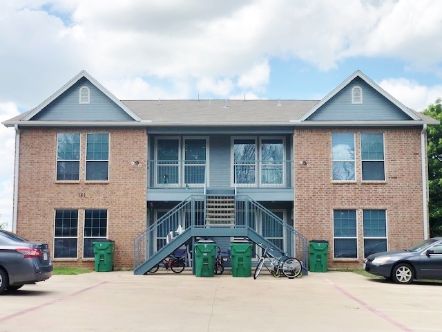 Building Photo - Ben Hogan Apartments