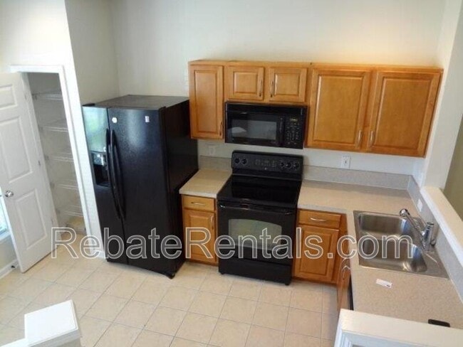 Foto del edificio - 3583 Pebble Path Ln