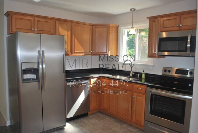 Foto del edificio - 8030 Willow Ave