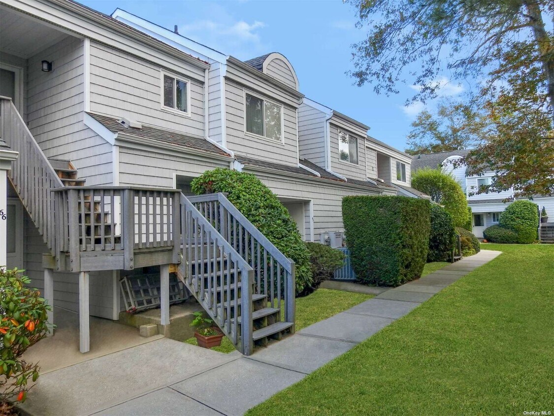 220 Montauk Hwy, Southampton, NY 11972 Condo for Rent in Southampton