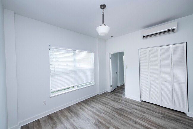 Foto del edificio - 4035 Meridian Ave