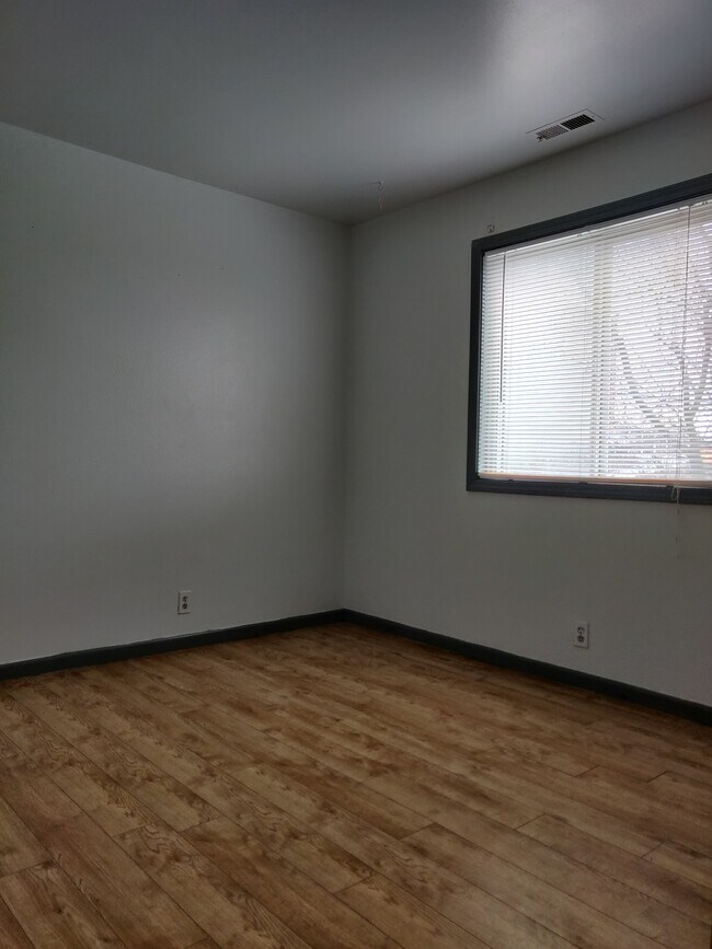 Foto del edificio - 3828 Jones St