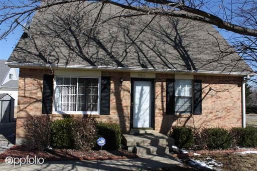 Primary Photo - 501 Hickory Ln