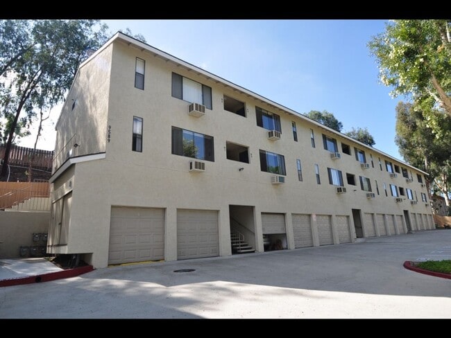 Interior Photo - Gold Coast Apartments *First Month Free*