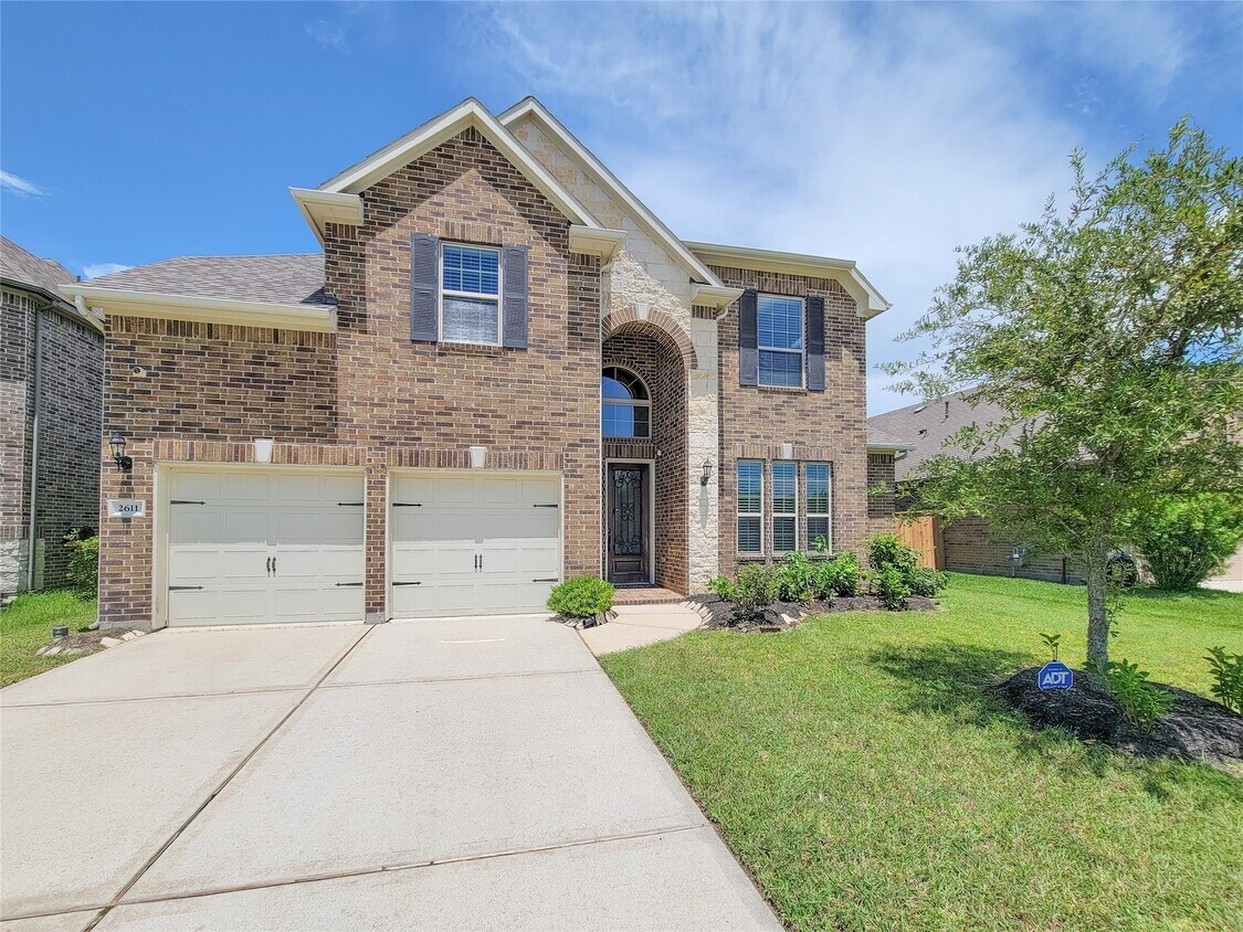 Foto principal - 2611 Yaletzi Ln