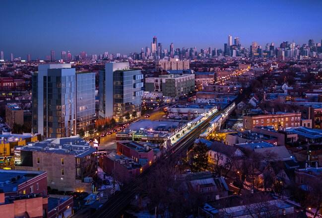 Photo - 2733 W Belden Ave Apartment