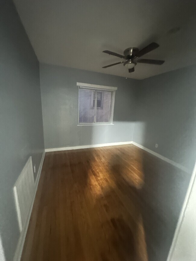 Building Photo - 4217 Chamberlayne Ave
