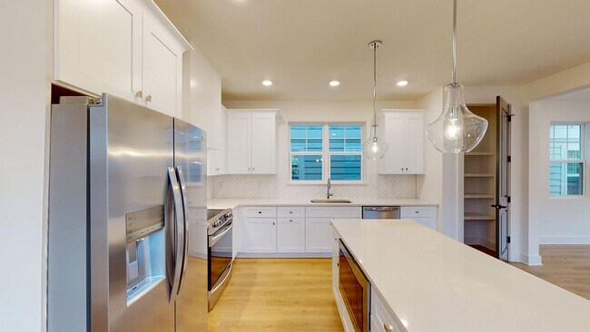 Foto del edificio - Beautiful 4 Bedroom House in East Nashville Coming Soon!