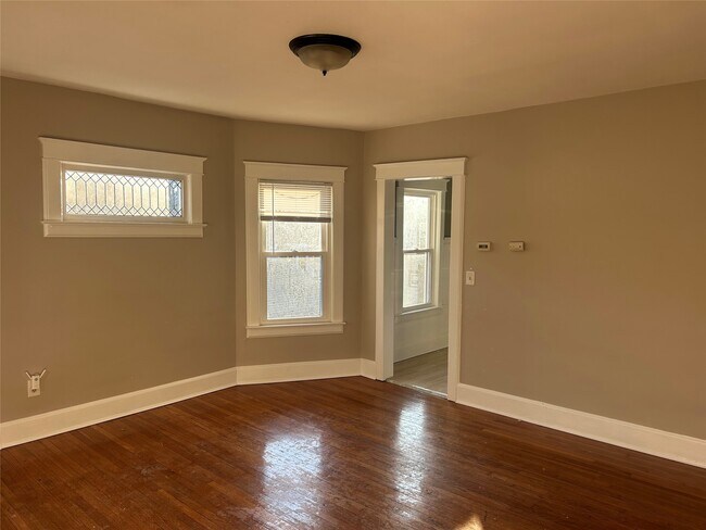 Foto del edificio - 52 Vine St