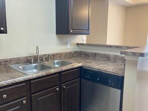 Interior Photo - MAA Riverchase