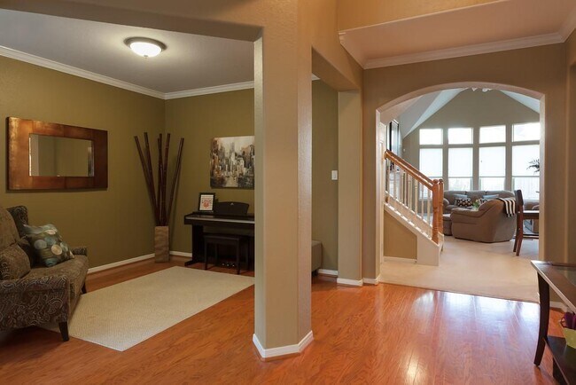 Foto del edificio - 3128 Red Maple Dr