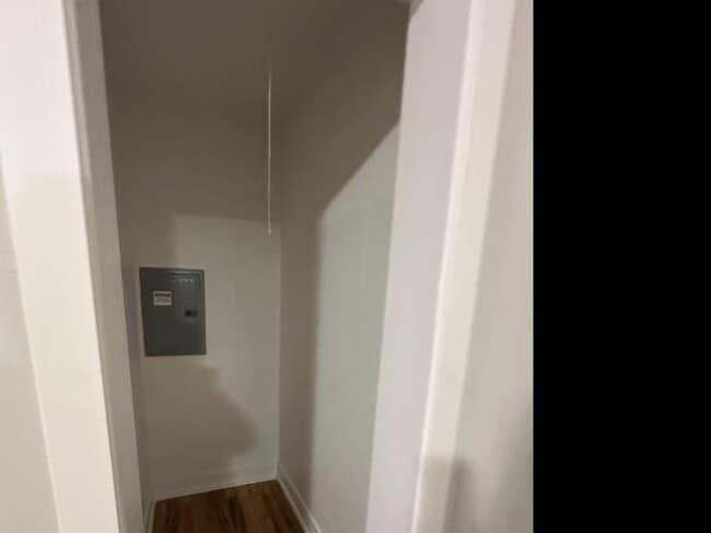 Building Photo - 0 bedroom in Chicago IL 60614