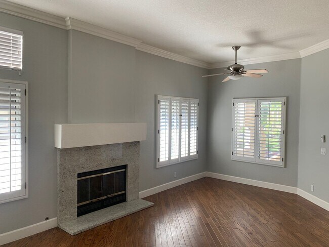Foto del edificio - Upgraded 2bdrm in Mission Viejo