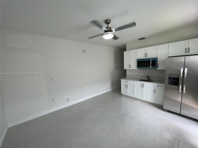 Building Photo - 11932 SW 244 Ln