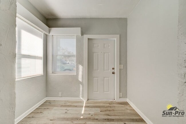 Photo - 222 N Oleander Ave Apartment