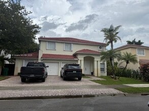 Building Photo - 6901 NW 112th Ave