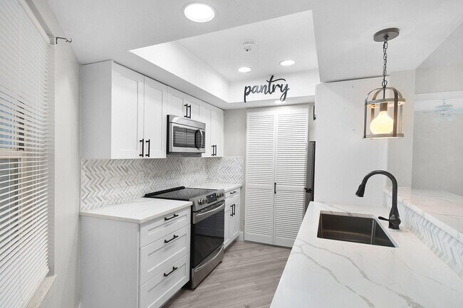 Foto del edificio - 3266 SE Aster Ln