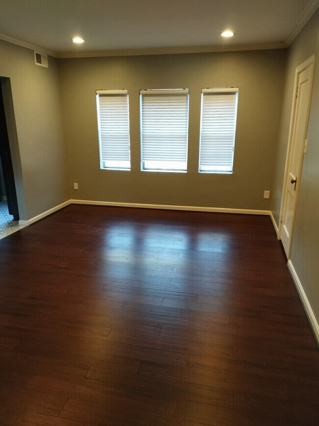 Sala de estar - 1920 N Rhodes St