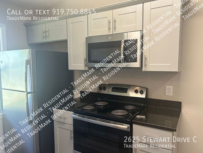 Foto del edificio - 2625 Stewart Dr