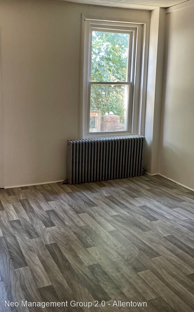 Foto del edificio - 3 br, 1 bath House - 521 Hess Street