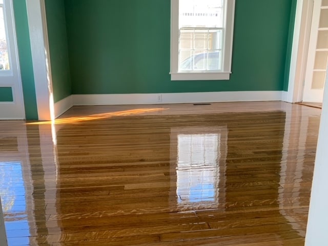 Living Room - 421 E 2nd St