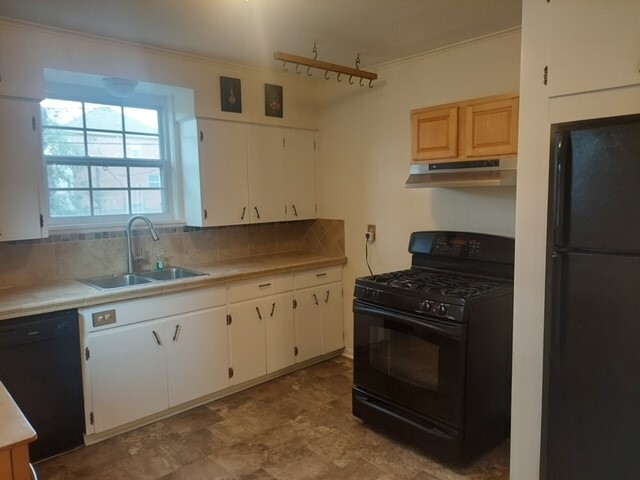 Foto del edificio - 914 1/2 W 21st St