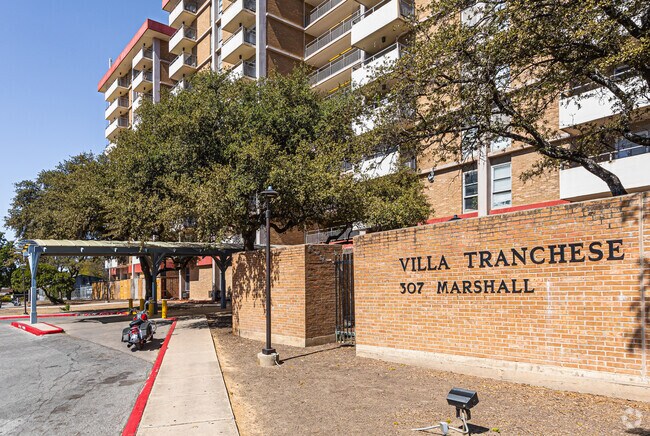 Foto del edificio - Villa Tranchese Apartments