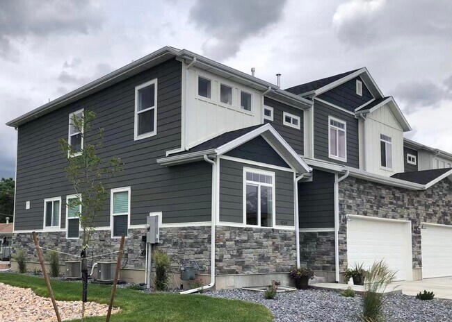 Outside look - 4265 S Steele Creek Ct Townhome