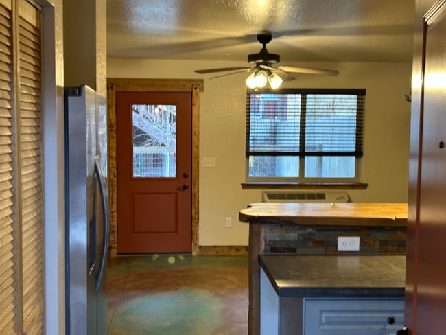 Building Photo - 6248 Three Needles Ln