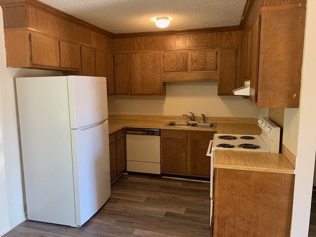 Photo - "Charming 2-Bedroom Retreat with 2.5 Baths... Apartment