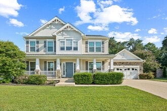 Building Photo - 1024 Martin Dr