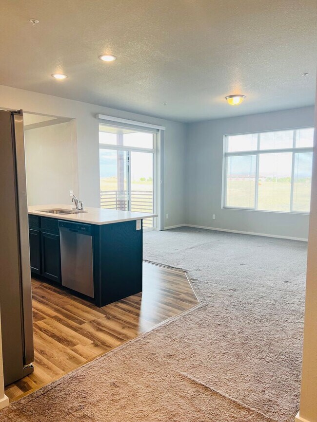 Foto del edificio - 2 bedroom, 1 bath condo located in Northwest Loveland, CO