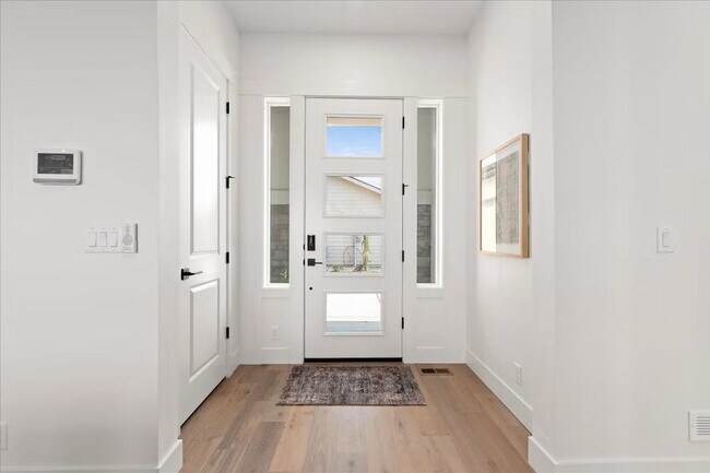 Foto del edificio - Brand new home stunning Valor Estates in Kuna