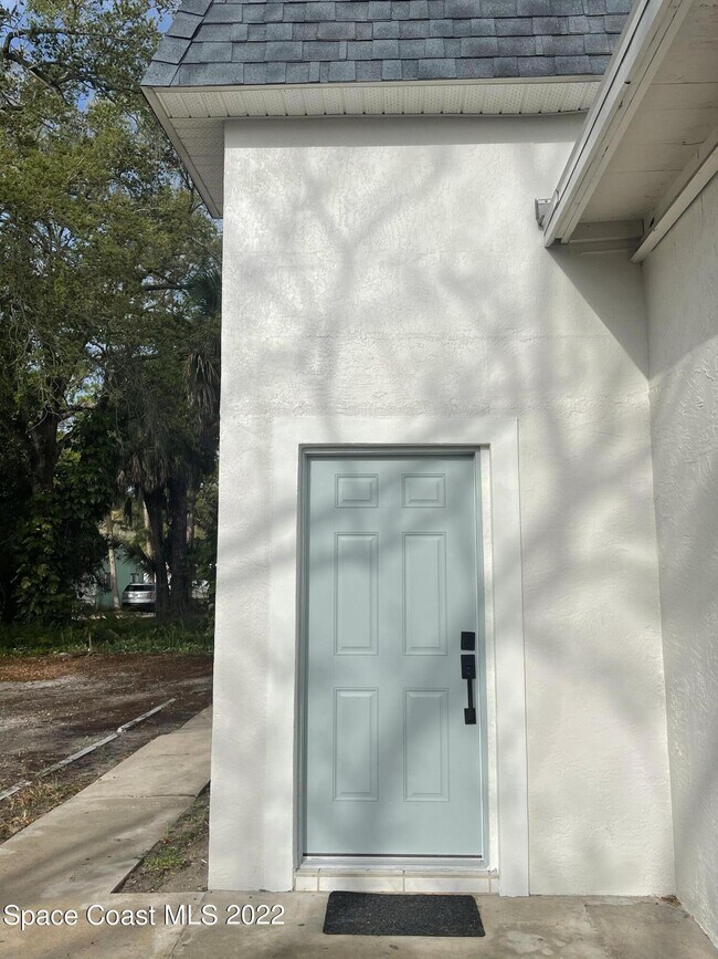 Foto del edificio - 107 Woodland Dr