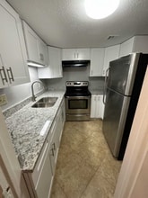 Building Photo - 4149 S Semoran Blvd