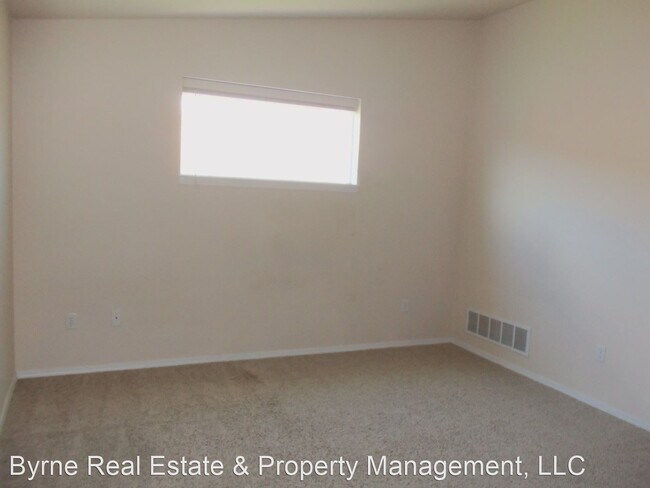 Building Photo - 3 br, 2.5 bath House - 2664 Mesa Springs View