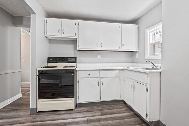 Foto del edificio - 2903 Sussex Ave