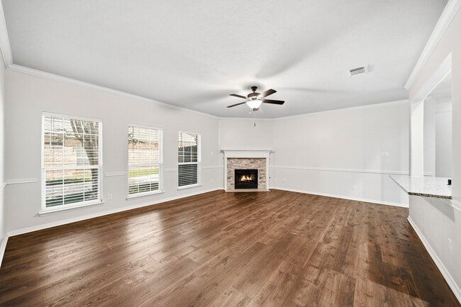 Building Photo - 2875 Wimbledon Ln