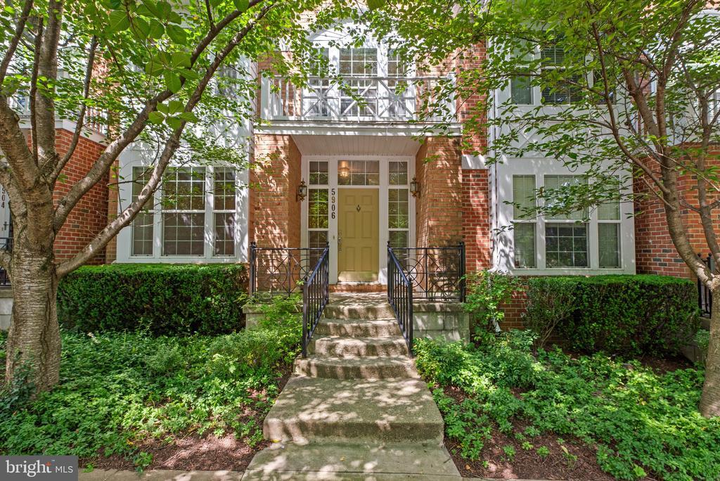 Foto principal - 5906 Perfect Calm Ct