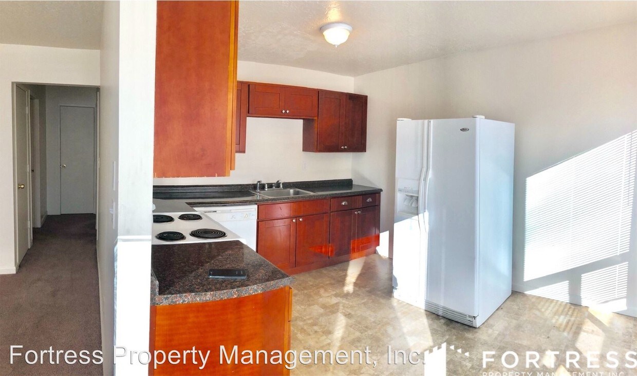 Foto principal - 3945-3945 SE 80th Ave