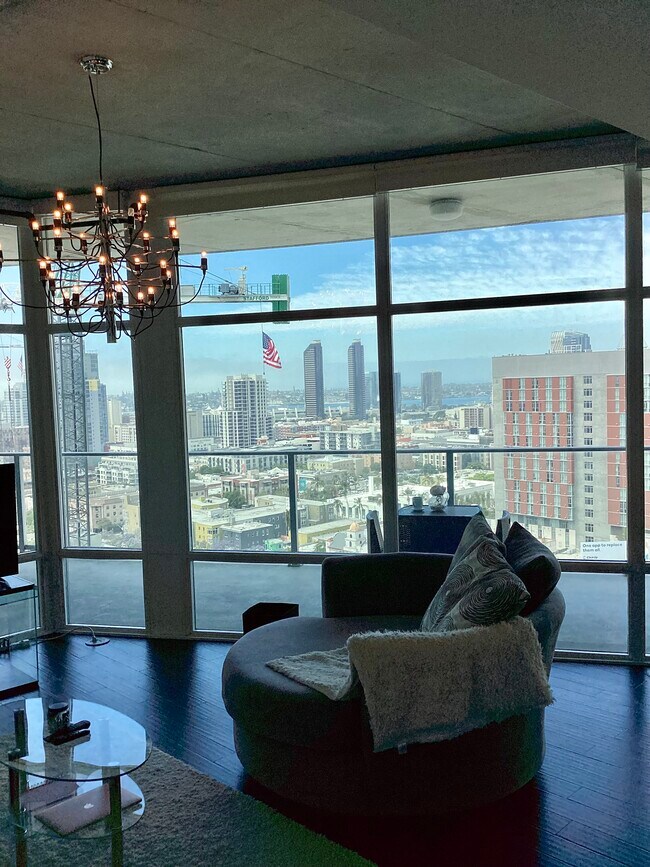 Foto del edificio - 1080 Park Blvd