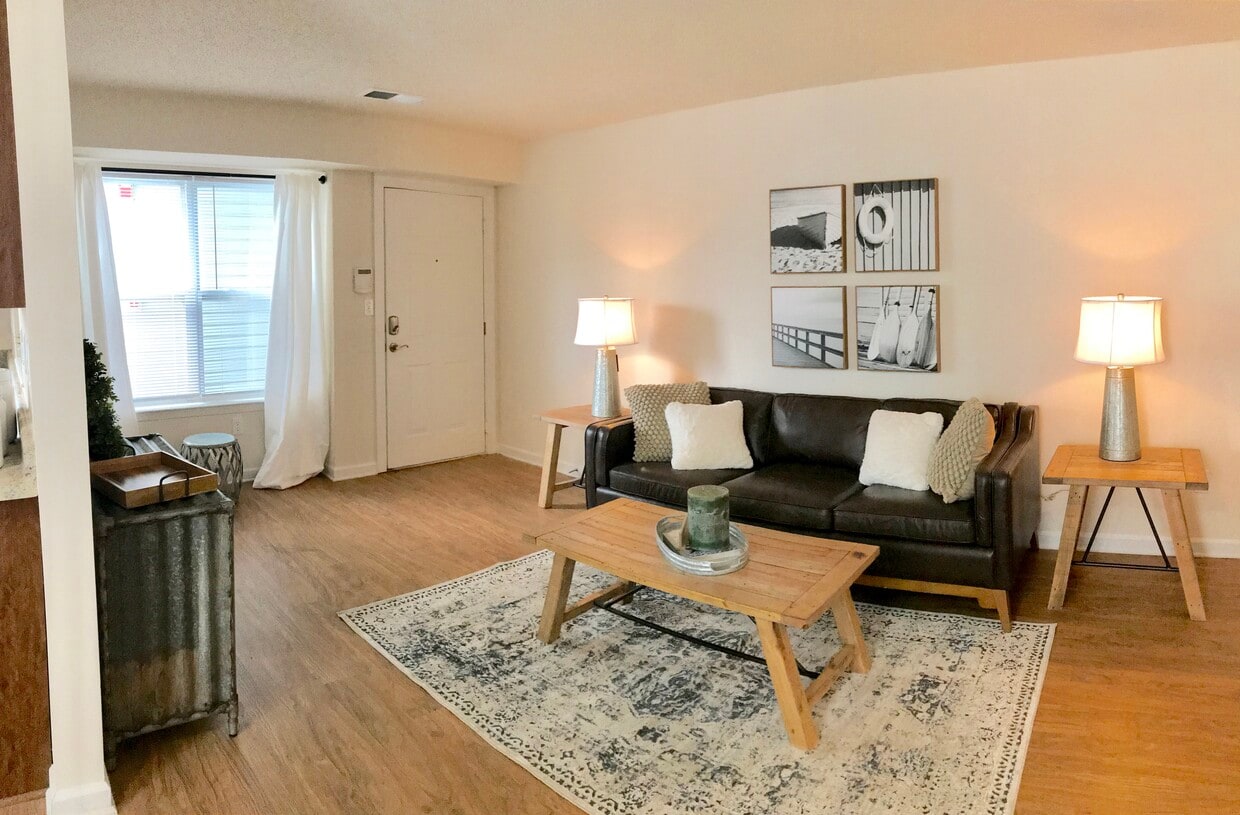 Primary Photo - Starling Village