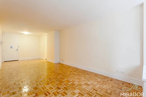 Building Photo - 0 bedroom in New York NY 10023