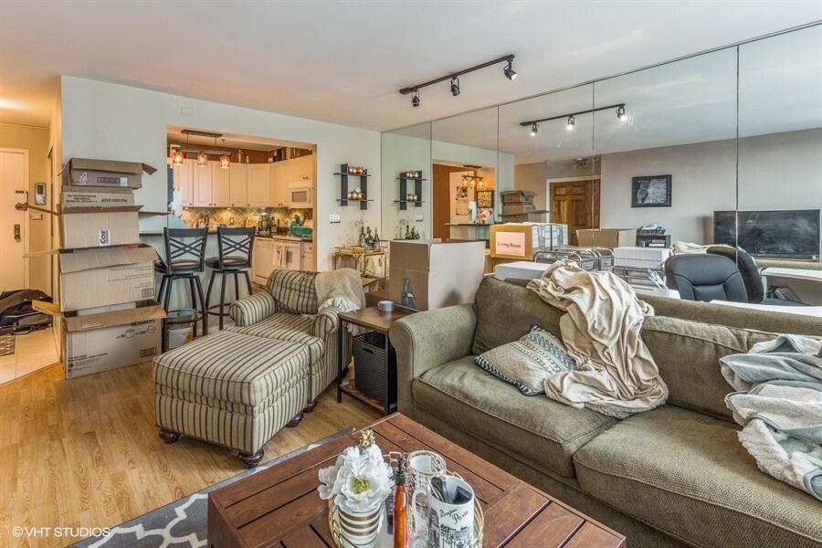Foto principal - 3550 N Lake Shore Dr