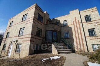 Building Photo - 501 Colorado Blvd